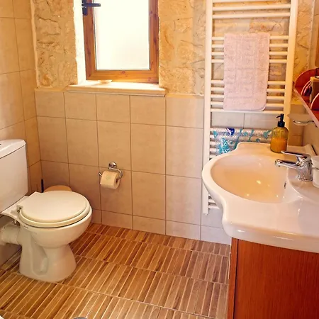 Nyaraló Petalouda Tragáki