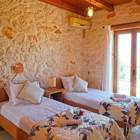 Tatil Evi Petalouda *